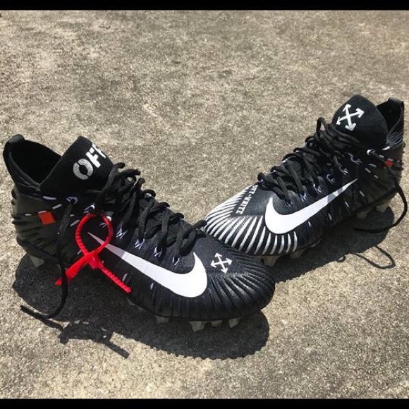 Personalized Cleats - Picture 3 of 3